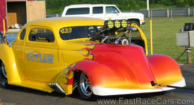 Yellow COUPE with Blower